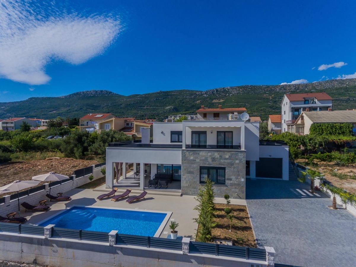 Villa Luka Kaštela Екстериор снимка