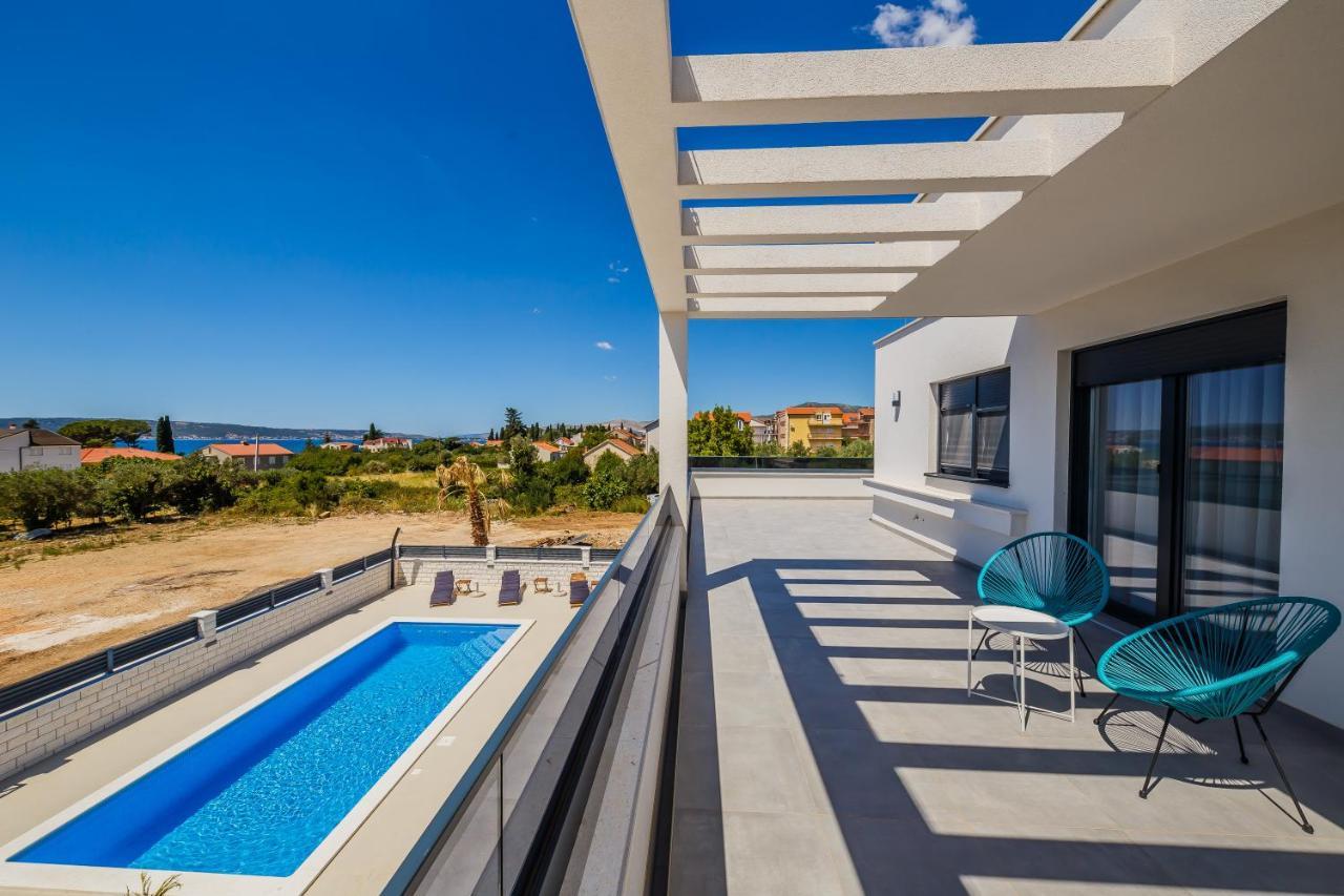 Villa Luka Kaštela Екстериор снимка